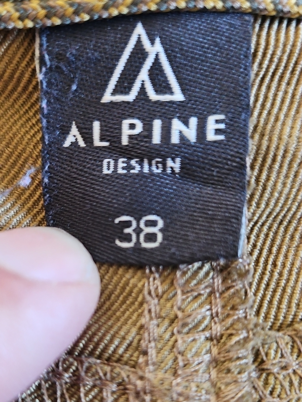 Alpine Design Tan Brown Shorts